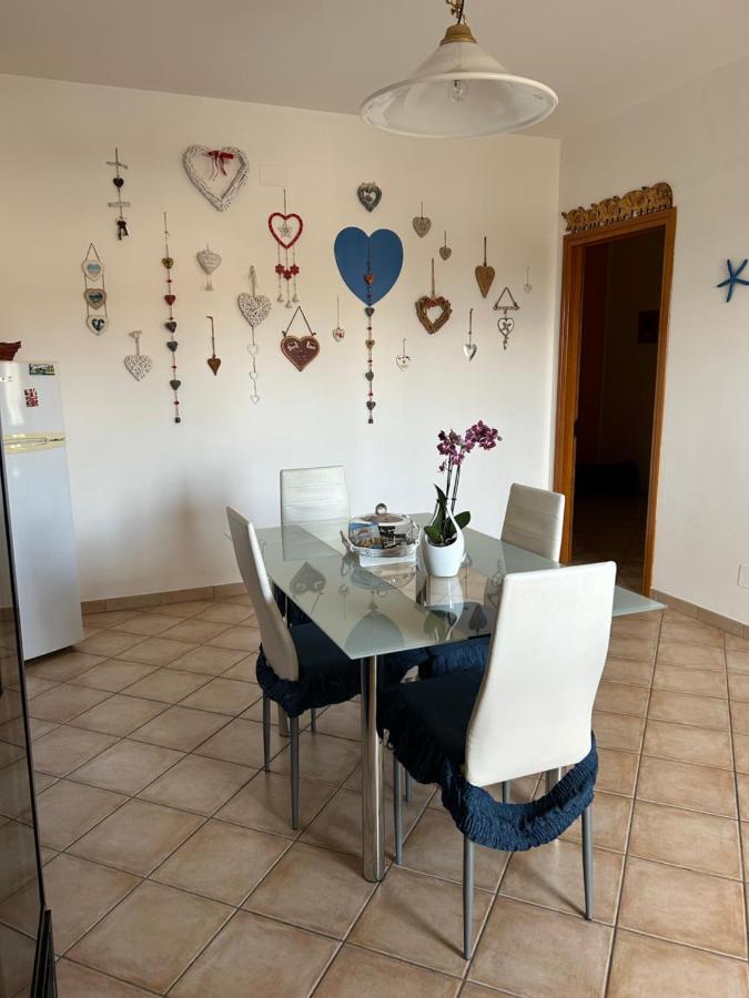 Salento Casa Vacanza Il Focolare Torchiarolo Exterior foto